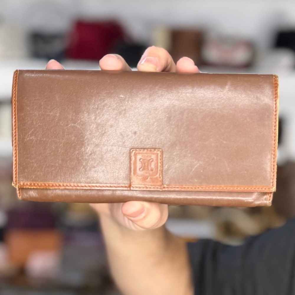 CELINE BROWN LEATHER KISSLOCK WALLET